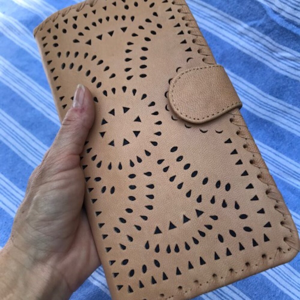Cleobella Mexican wallet (Moccasin)